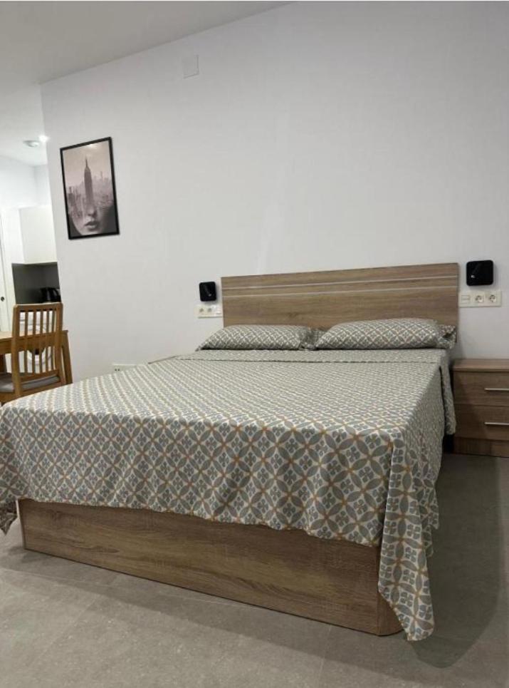 Apartament Estupendo Piso A 5 Min De La Estacion De Bus Y Tren Maria Zambrano Malaga Zewnętrze zdjęcie