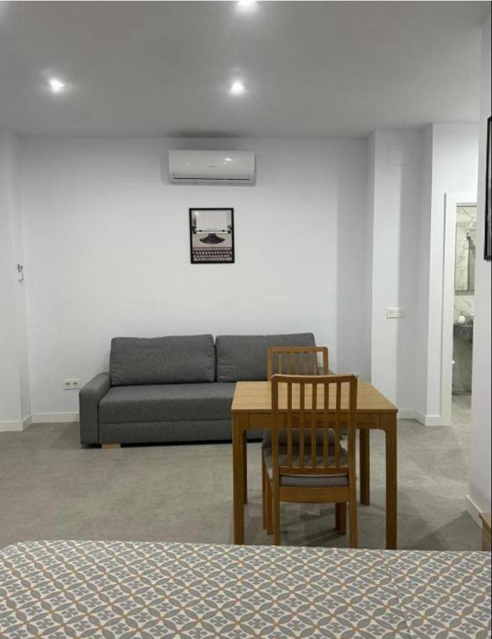 Apartament Estupendo Piso A 5 Min De La Estacion De Bus Y Tren Maria Zambrano Malaga Zewnętrze zdjęcie